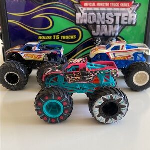 Hot Wheels Monster Truck Set - Multicolor